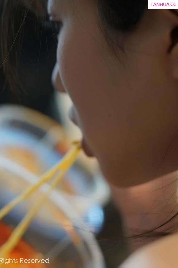 Kely香香  [XiuRen]高清写真图 2020.10.20 No.2676 仓井优香第2张图片